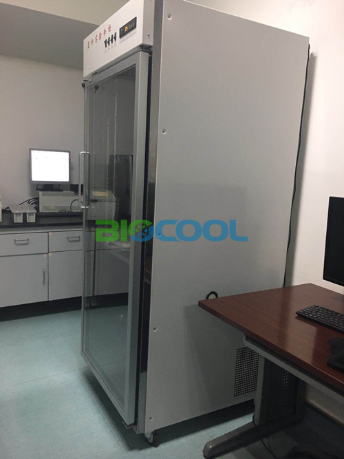 山东大学第二医院采购博医康YC-1层析实验冷柜2
